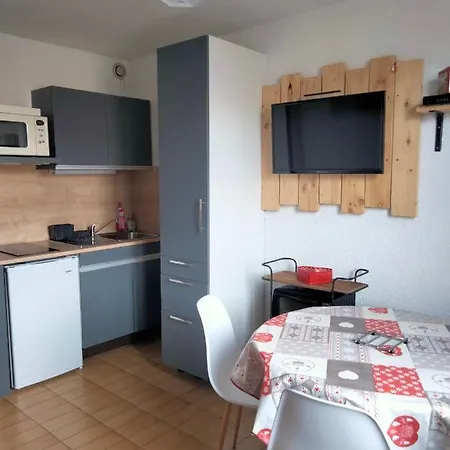 Studio Cabine Pied Des Pistes Saint-Leger-les-Melezes Exterior photo
